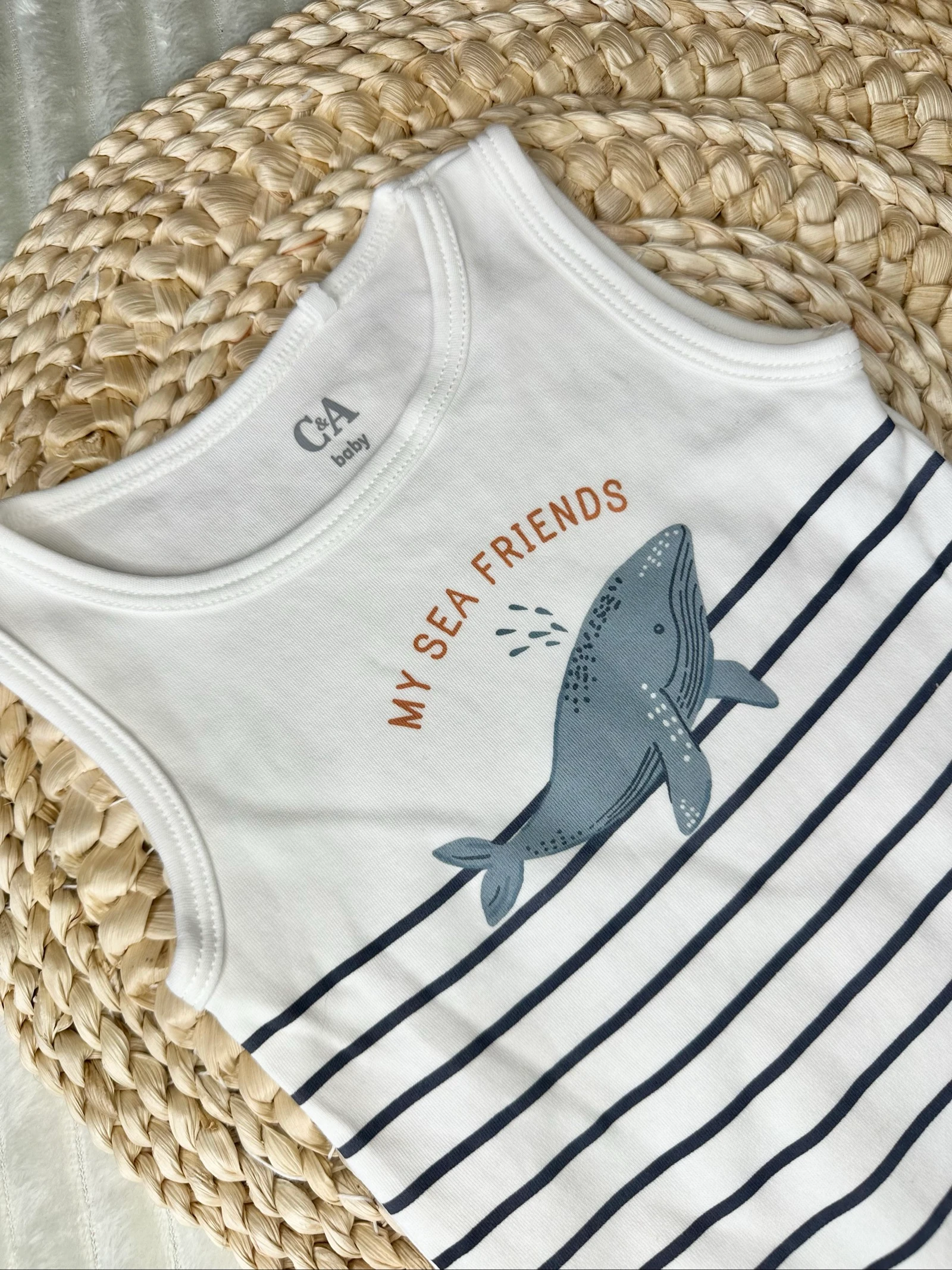 C&A tanktop body 6-9 maanden walvis – photo 2